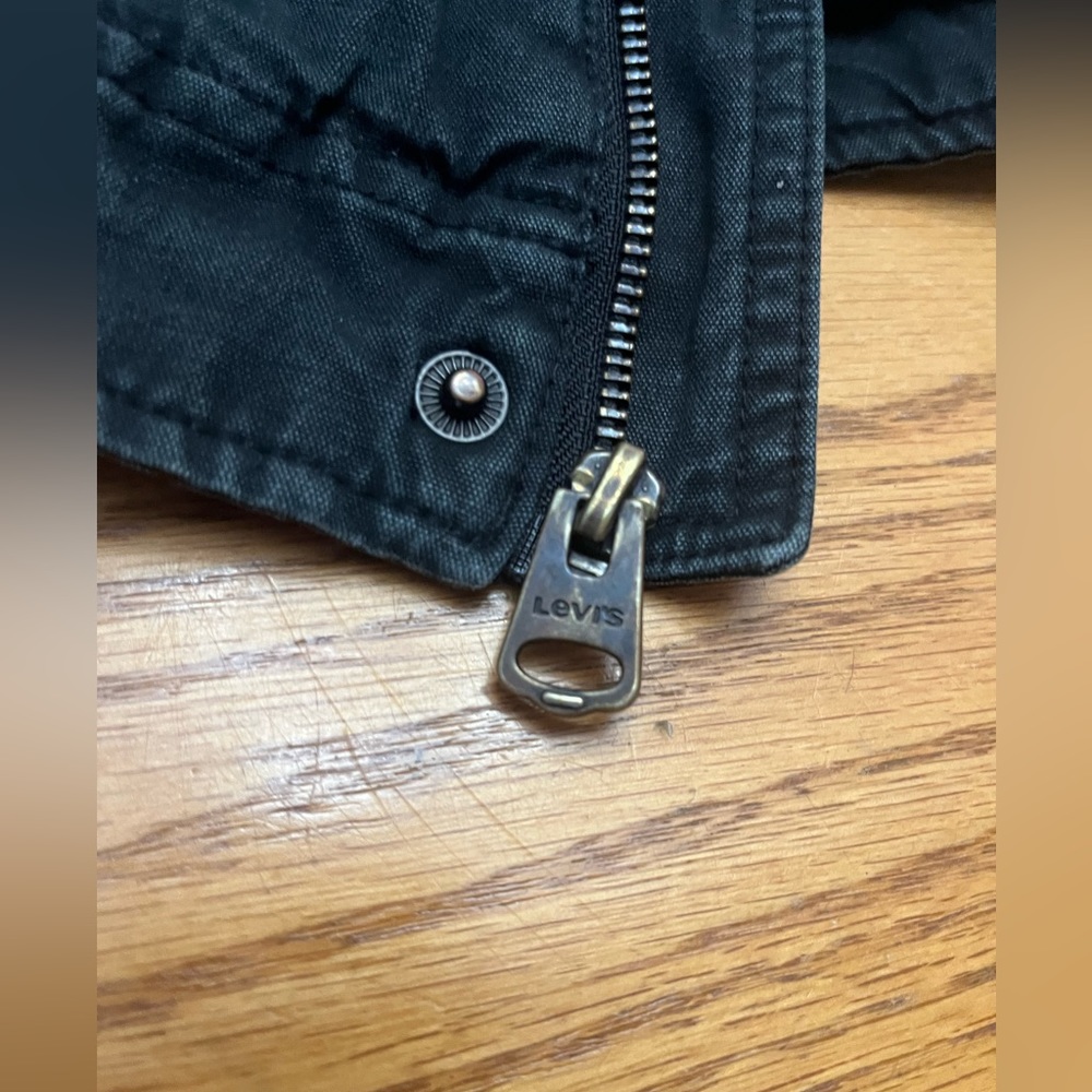 Levi’s jacket - Picture 4 of 5